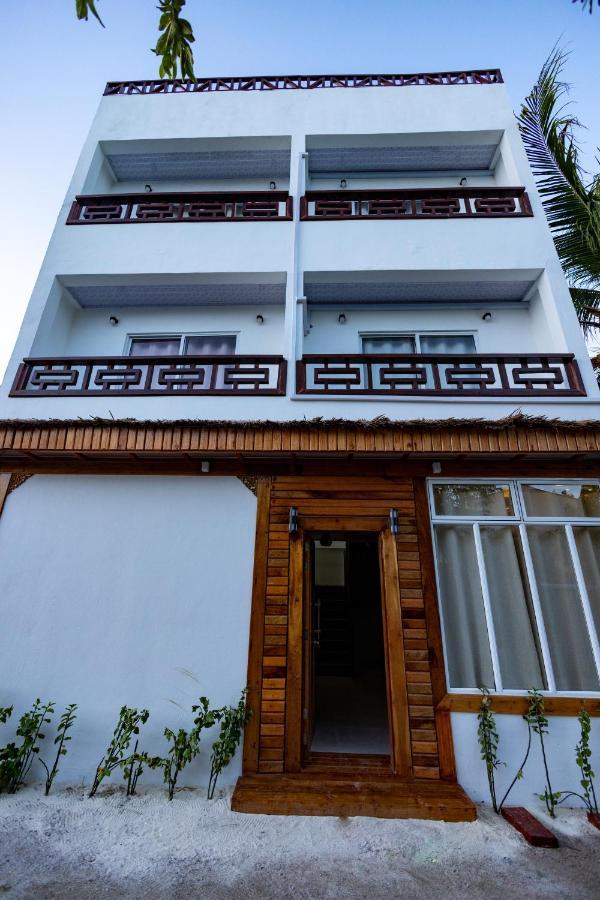 Batuta Maldives Fourson Ξενοδοχείο Thulusdhoo Εξωτερικό φωτογραφία