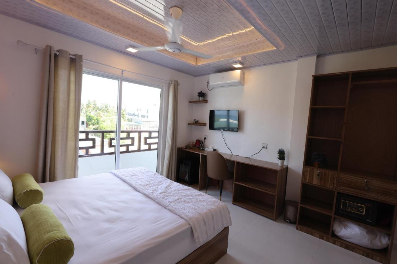 Batuta Maldives Fourson Ξενοδοχείο Thulusdhoo Εξωτερικό φωτογραφία