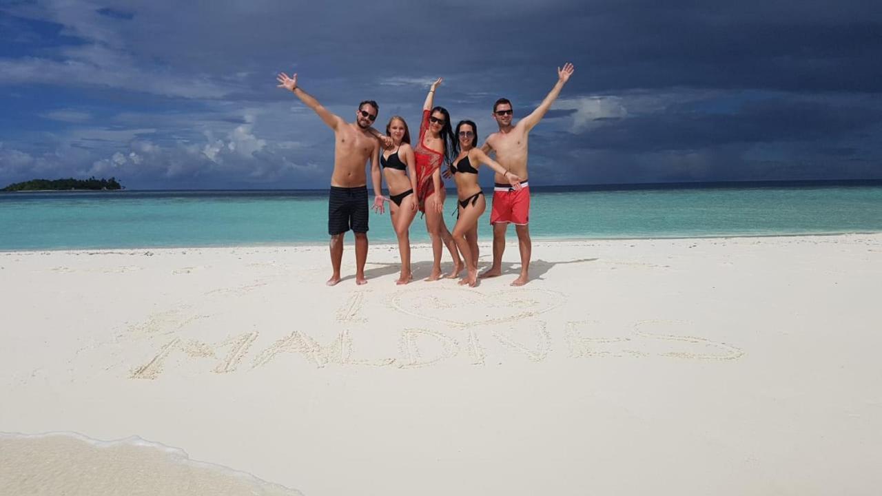 Batuta Maldives Fourson Ξενοδοχείο Thulusdhoo Εξωτερικό φωτογραφία