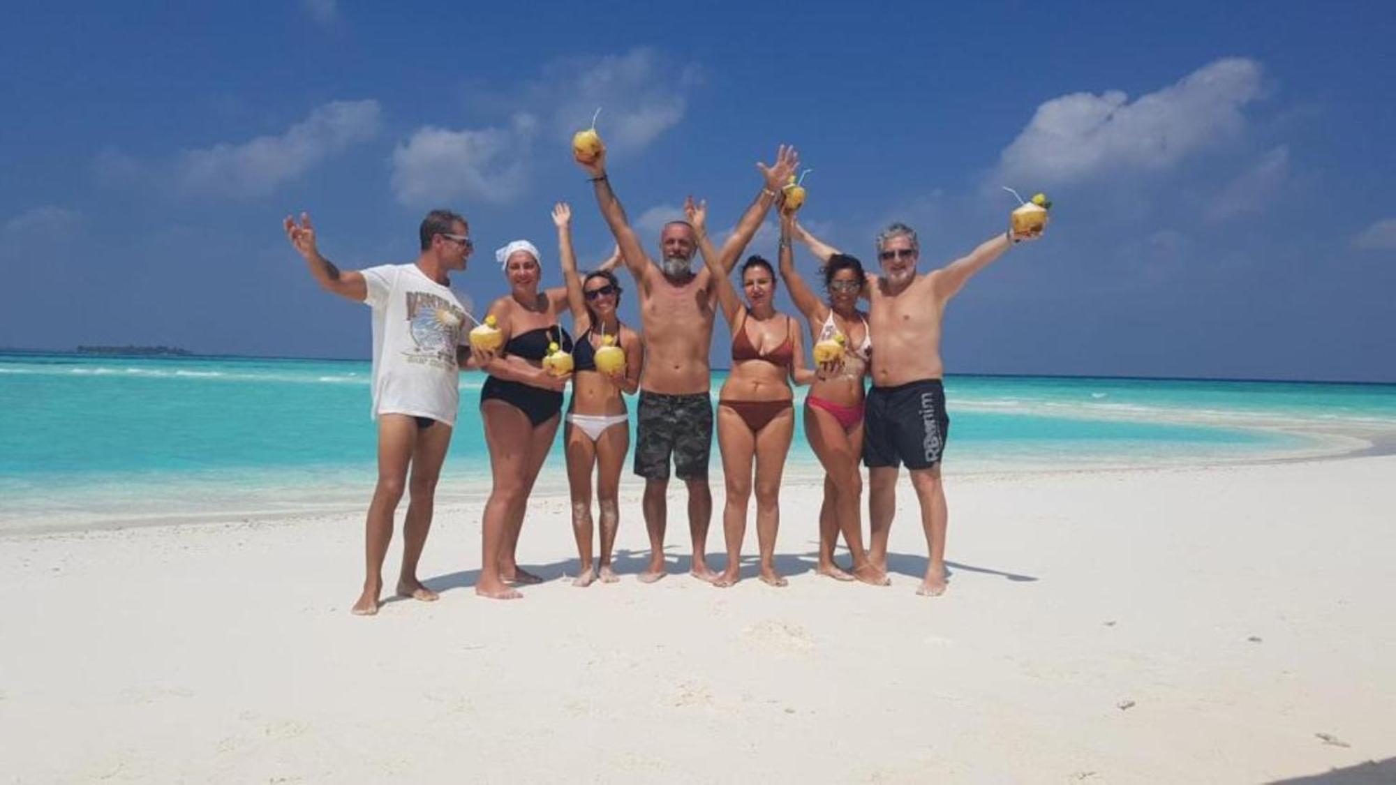 Batuta Maldives Fourson Ξενοδοχείο Thulusdhoo Εξωτερικό φωτογραφία